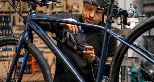BOOST BIKE FITTING LOUIS WIGSTON CO OWNER PARADISE CYCLES BETHNAL GREEEN 'A new alternative' - Boost founder on e-bike conversion and support for retailers
