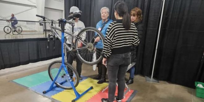Canada BTCC Mechanic image Canadian NGO seeks to gain government recognition for Bicycle Mechanic as an occupation