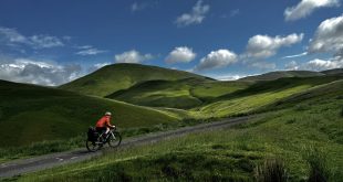 Carlton Reid Adventure Cycling 3 Exciting roster of ultra cyclists and brands to be hosted at The Adventure Travel Show in London this January