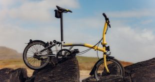 Copy of 37A1058 scaled e1715169216789 Brompton collaborates with Palace Skateboards