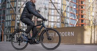 Copy of PTOP3727 Half of Brits believe e-bikes are natural car replacement, according to national study 