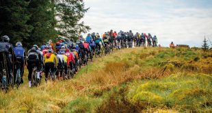 Panaracer Dirty Reiver 2024 riders in a large group