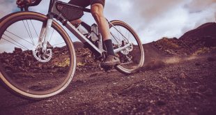 DSC 9934 Campagnolo bolsters portfolio with Ekar GT groupset and Zonda GT wheels