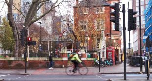 flavio vallone thdUxBwRXh8 unsplash How can the bike industry help to encourage cycle commuting?
