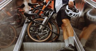 G Line Product 9 Large Brompton unveils first 20-inch model and adds disc brakes