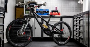 Spesh X Brembo Brembo enters the world of human powered bikes with Specialized