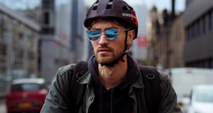 P1211829 copy A clear vision: Founders of Hindsight showcase their innovative rear-view cycling glasses